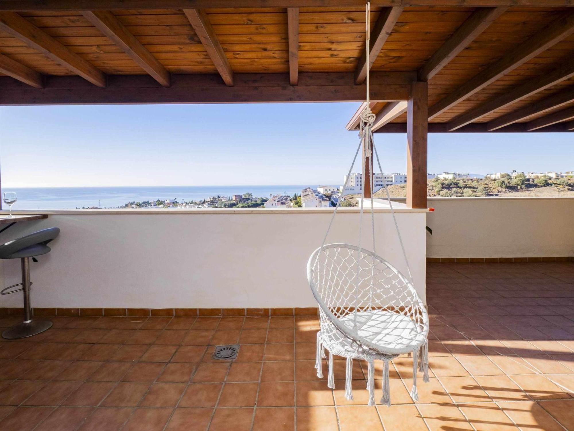 Atico Con Vistas Al Mar, Piscina Y Parking * Málaga