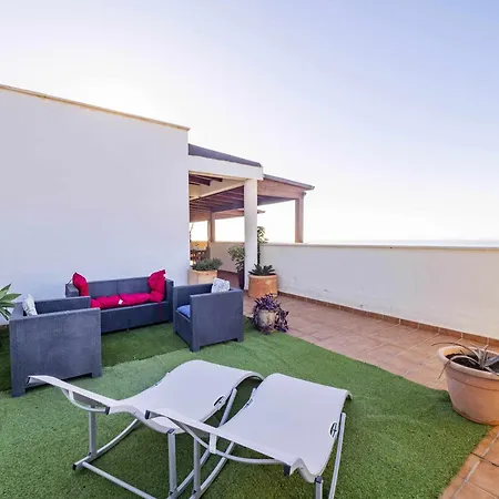Atico Con Vistas Al Mar Piscina Y Parking Apartment Malaga Exterior photo