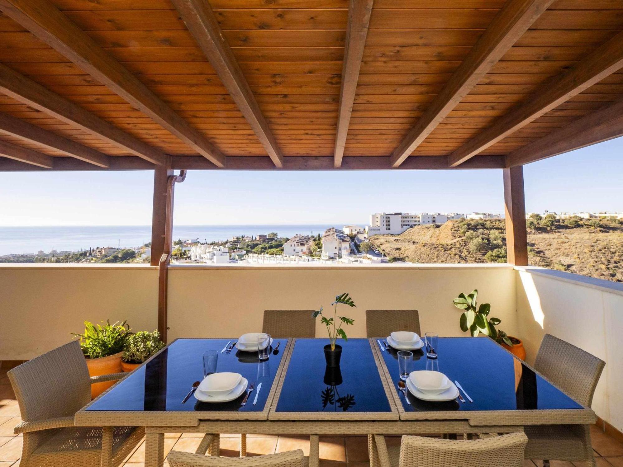 Apartment Atico Con Vistas Al Mar Piscina Y Parking Málaga
